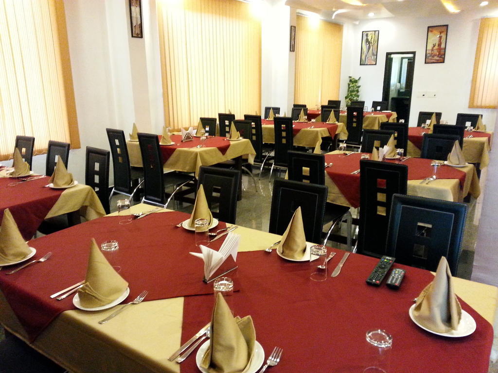 ג'איפור Hotel Royal View מראה חיצוני תמונה